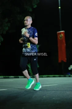 Runner Photo 3519010