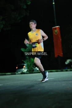Runner Photo 3519050