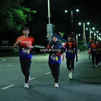Runner Photo 3519118