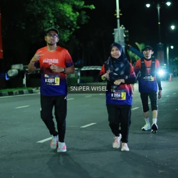 Runner Photo 3519131