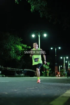 Runner Photo 3519165