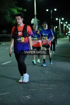 Runner Photo 3519191