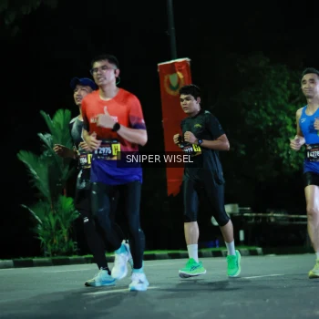 Runner Photo 3519229