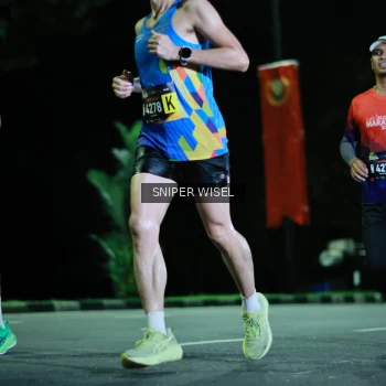 Runner Photo 3519252