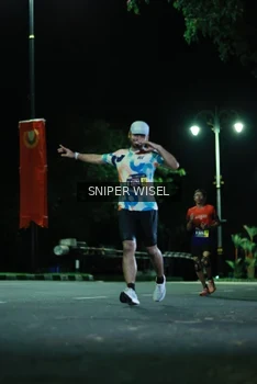 Runner Photo 3519290