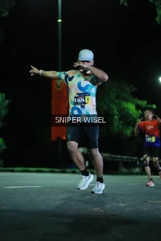 Runner Photo 3519315