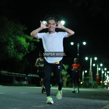 Runner Photo 3519346