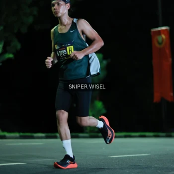Runner Photo 3519378