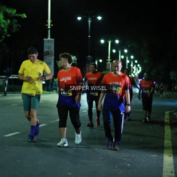 Runner Photo 3519381