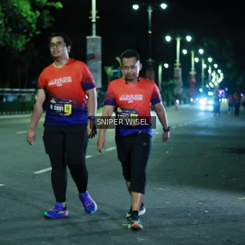 Runner Photo 3519399