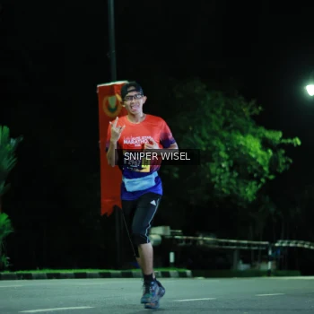 Runner Photo 3519626