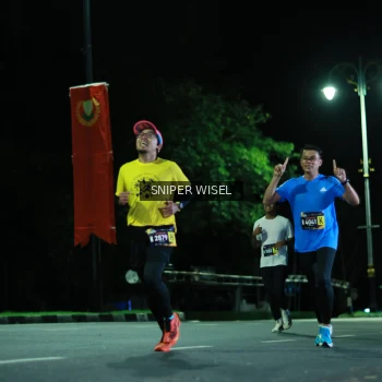 Runner Photo 3519670