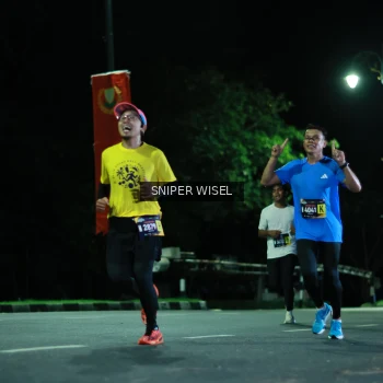 Runner Photo 3519676