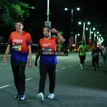 Runner Photo 3519918
