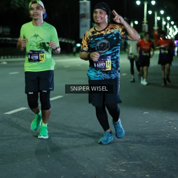 Runner Photo 3519945
