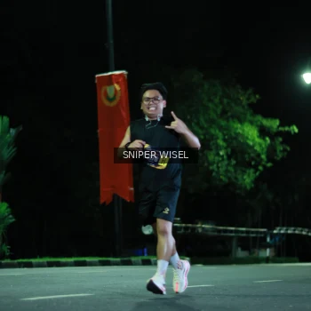 Runner Photo 3519999