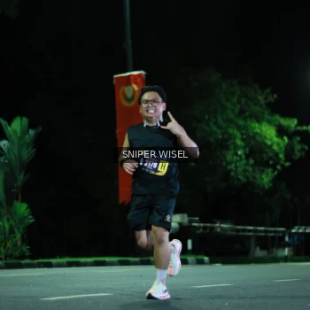 Runner Photo 3520000
