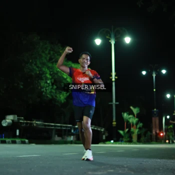 Runner Photo 3520005