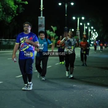 Runner Photo 3520007