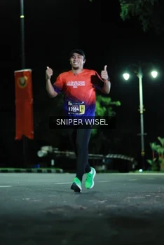 Runner Photo 3520700