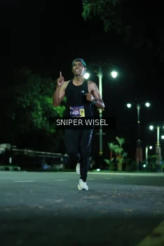 Runner Photo 3520779