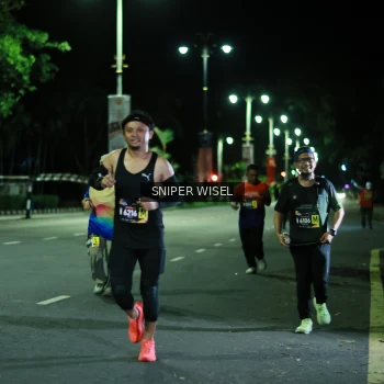Runner Photo 3520801