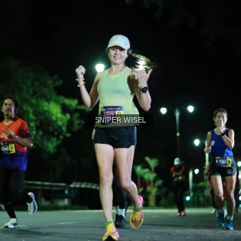 Runner Photo 3521002