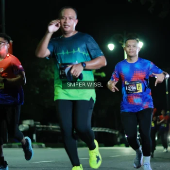 Runner Photo 3521391