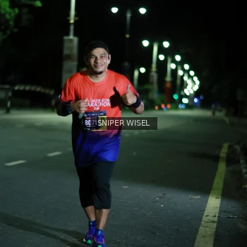 Runner Photo 3521533