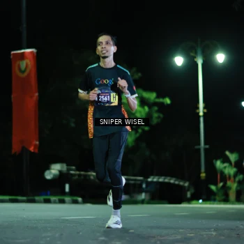 Runner Photo 3521534