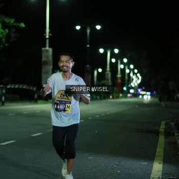 Runner Photo 3521565