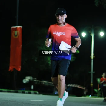Runner Photo 3521568