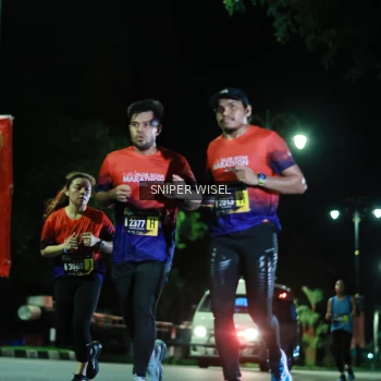 Runner Photo 3521579