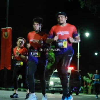 Runner Photo 3521584