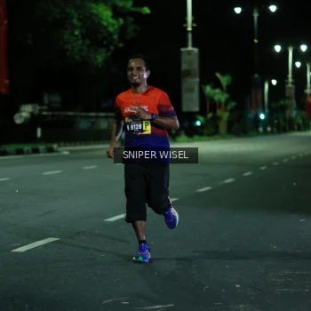 Runner Photo 3521656