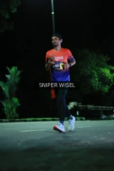 Runner Photo 3521726