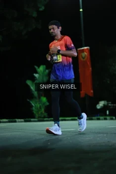 Runner Photo 3521739