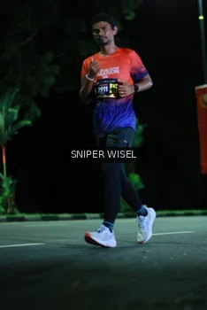 Runner Photo 3521747