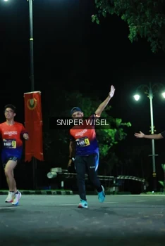 Runner Photo 3521864