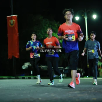 Runner Photo 3521997