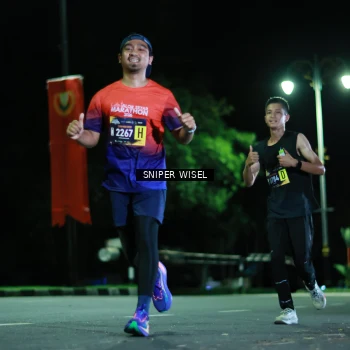 Runner Photo 3522059
