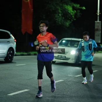 Runner Photo 3522092