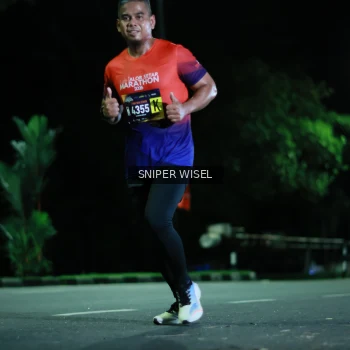 Runner Photo 3522140