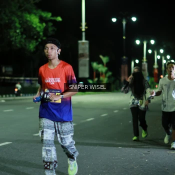 Runner Photo 3522156
