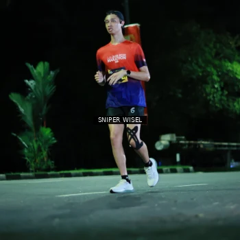 Runner Photo 3522263