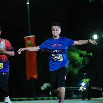 Runner Photo 3522312