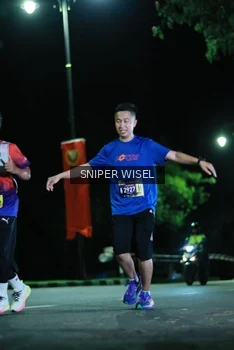 Runner Photo 3522315