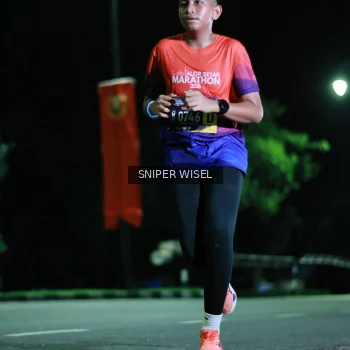 Runner Photo 3522546