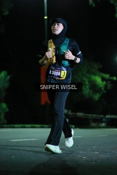 Runner Photo 3522654