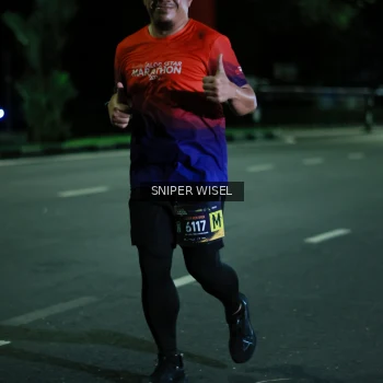 Runner Photo 3522665